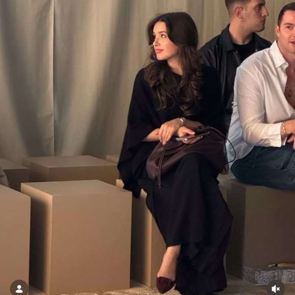 COS Handbags - COS cavatelli Clutch - burgundy Leather